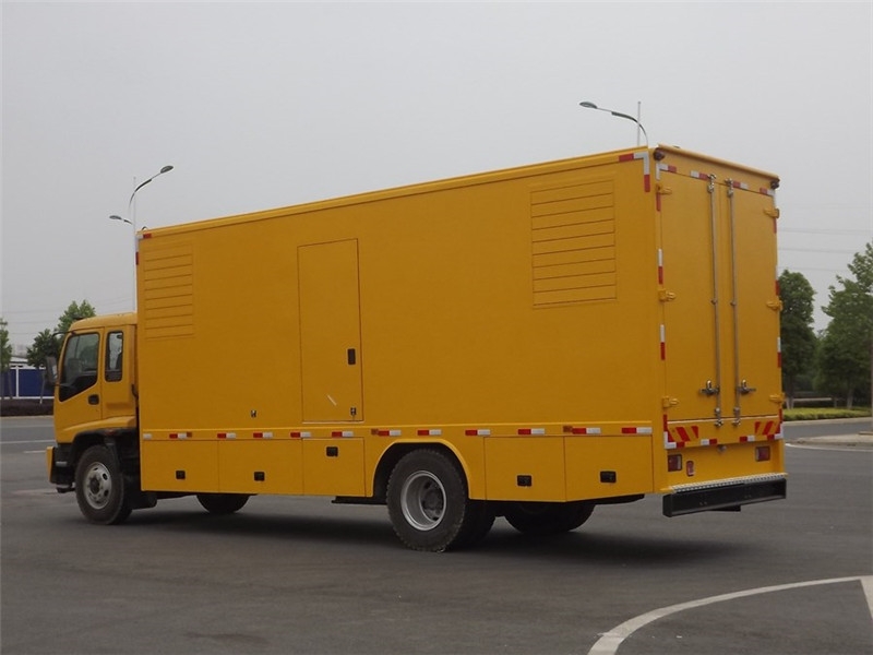 娄底发电车出租- 柴油发电机油箱怎么清洗