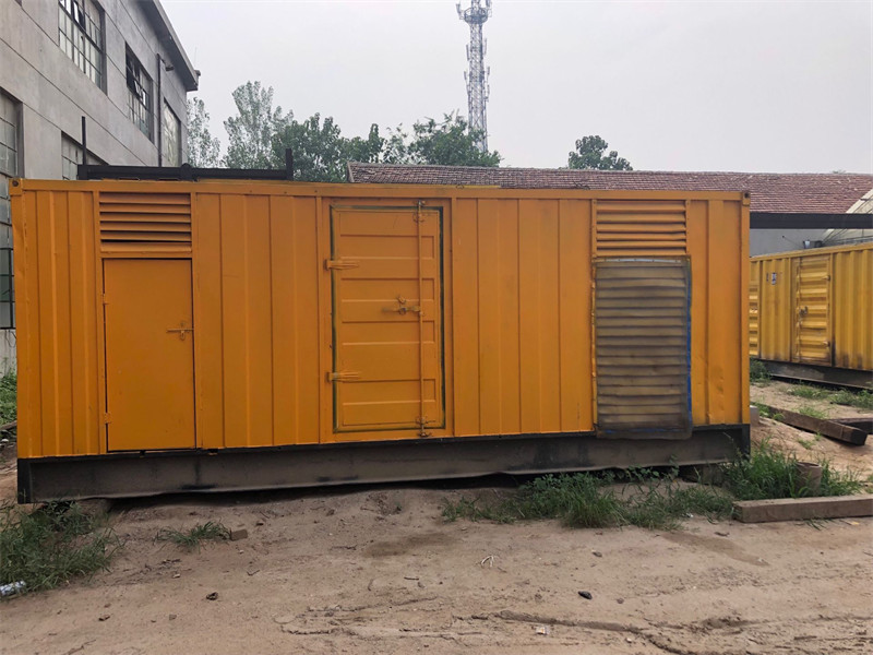 娄底柴油发电机如何判断新机油是否已经完全充满机油滤清器？