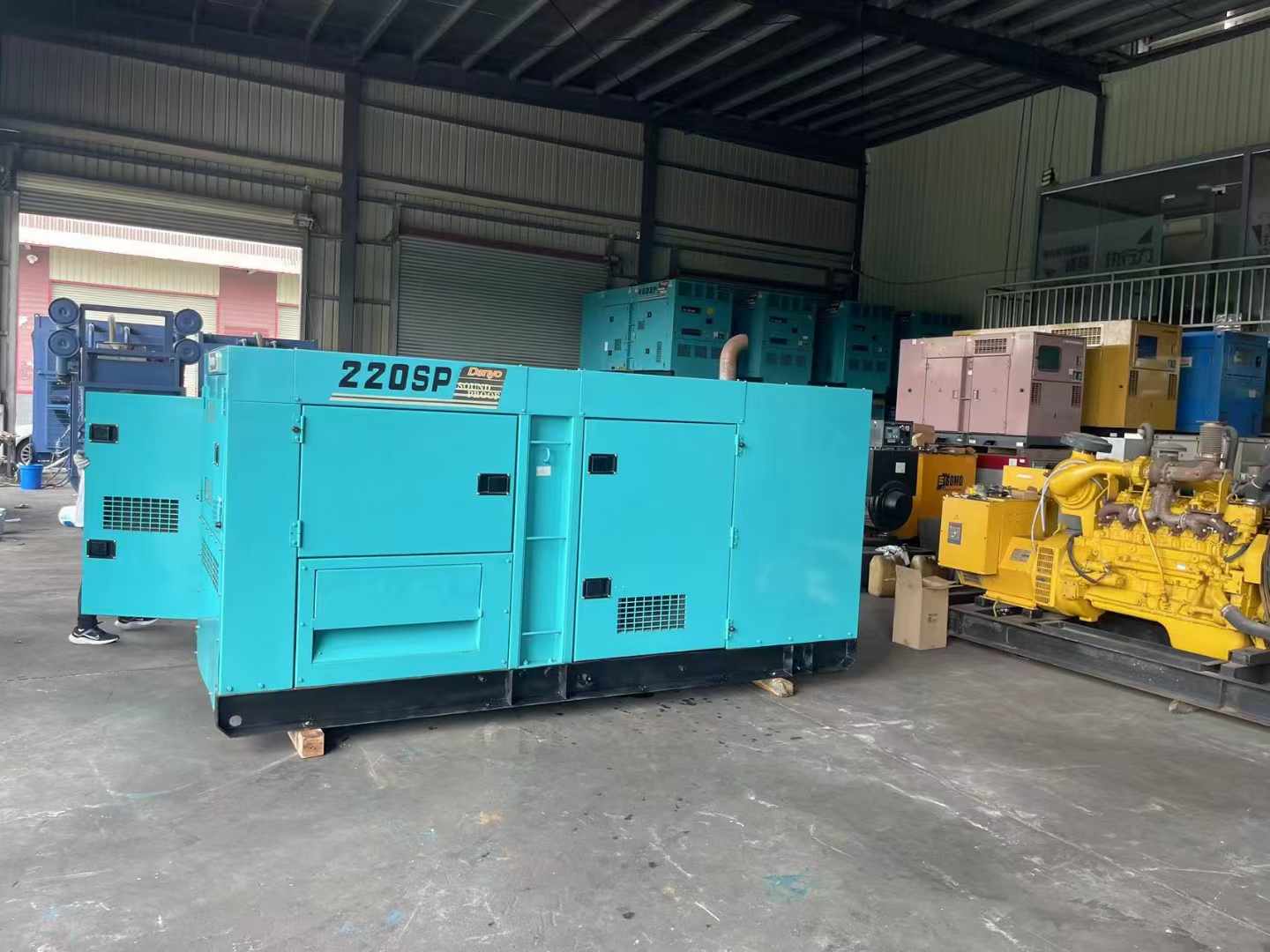 娄底800kW 柴油发电机的输出电流波动范围是多少？