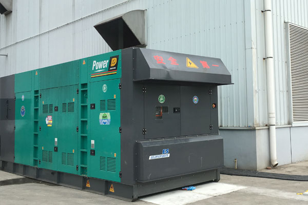 娄底燃油滤清器的更换流程是怎样的？