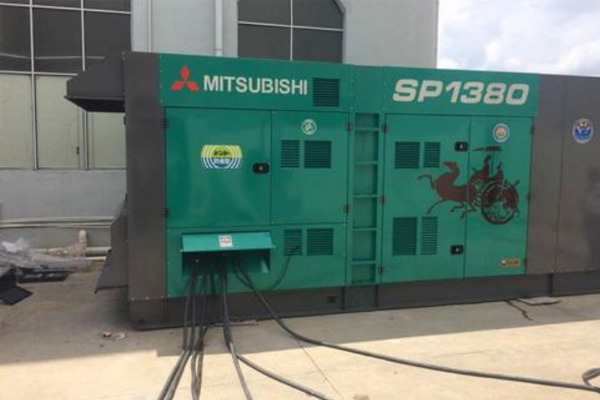 娄底为什么有些柴油发电机组的输出电压可以调节？