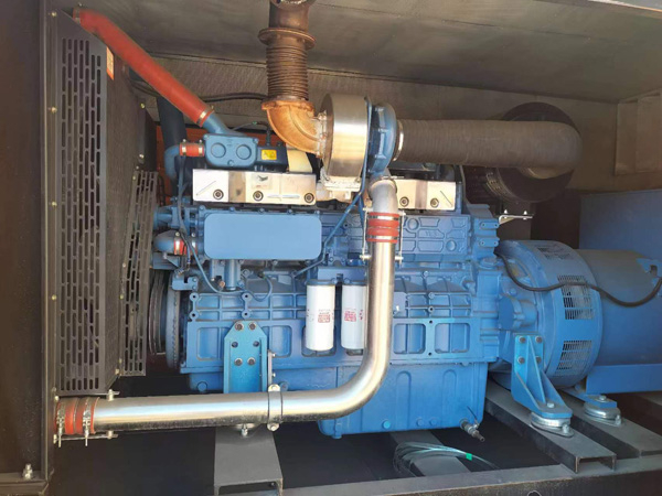 娄底燃油消耗率与进气温度的具体关系是什么？