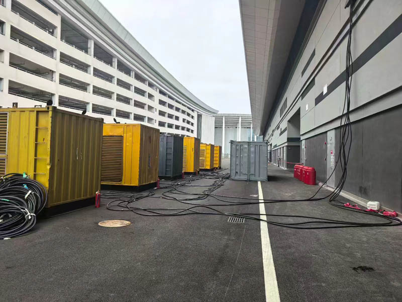 娄底冬季柴油发电机启动前需要做哪些准备工作？